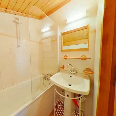 Cosy Aux Saisies, Proche Pistes Et Commerces, 4 Couchages, Balcon Sud-ouest - Fr-1-594-150